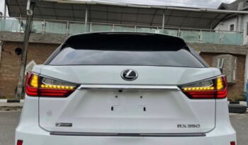 
									Toks 2019 lexus RX350 F-sport accident free with 2 keys full								