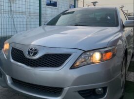 TOKS 2011 TOYOTA CAMRY SE V4 ACCIDENT