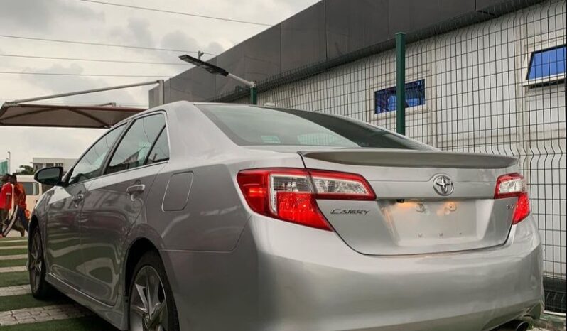 
								2013 Toyota Camry Sport V6 full									